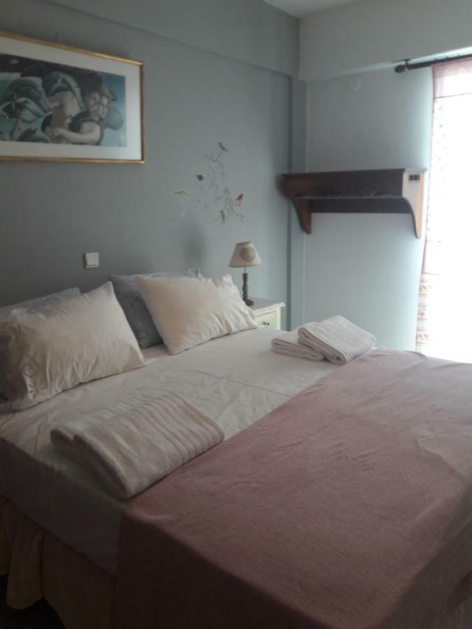 4Epoxes Apartment Tinos Exterior photo