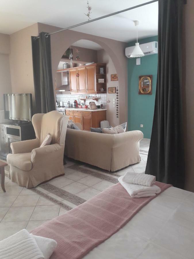 4Epoxes Apartment Tinos Exterior photo